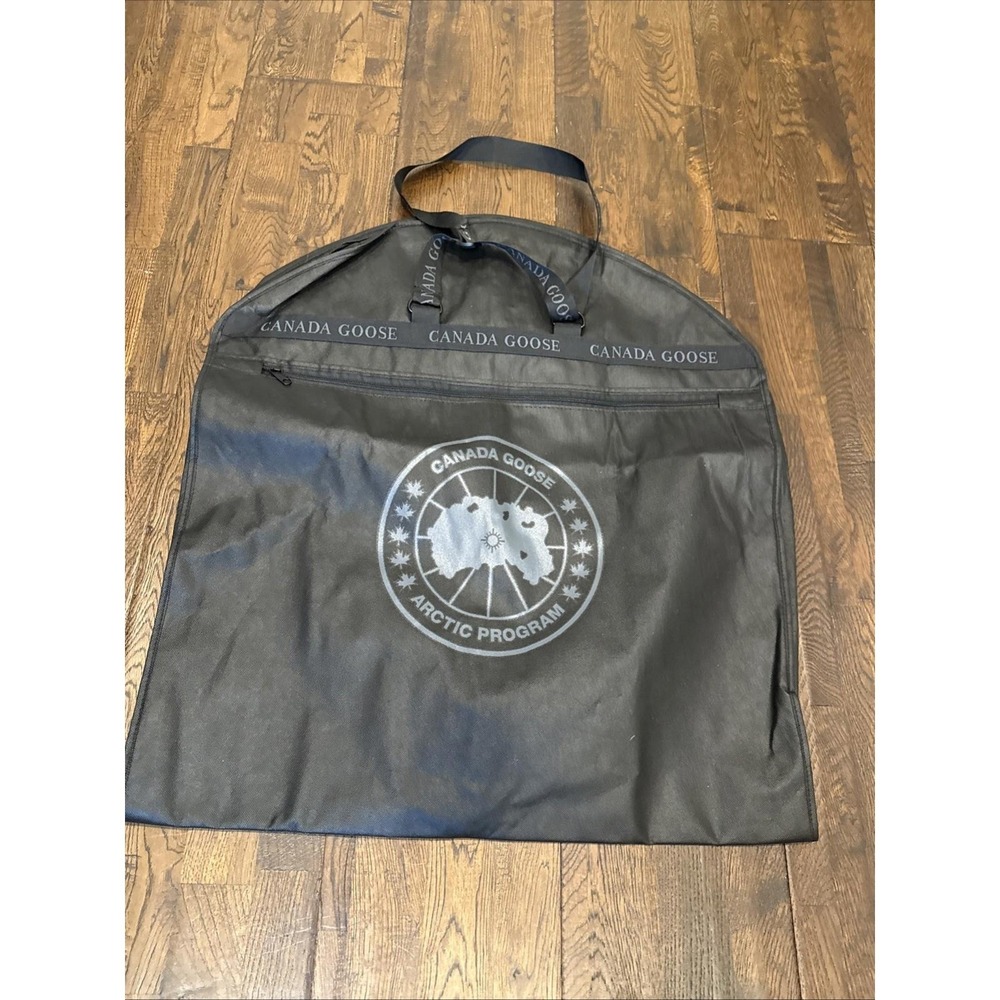 Canada Goose Garment Storage Bag  Black  52 x 24  Travel/Closet Cover  New